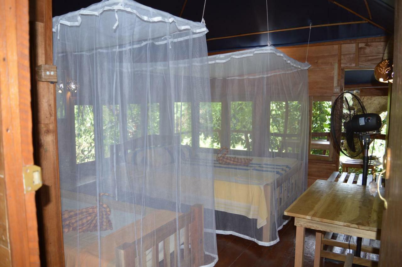 Villa Kumbuk Tree House Tissamaharama Exterior foto